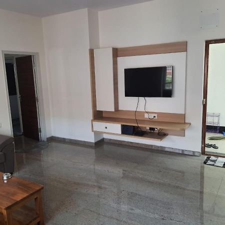 Castle Bannerghatta Road Bangalore Exterior photo